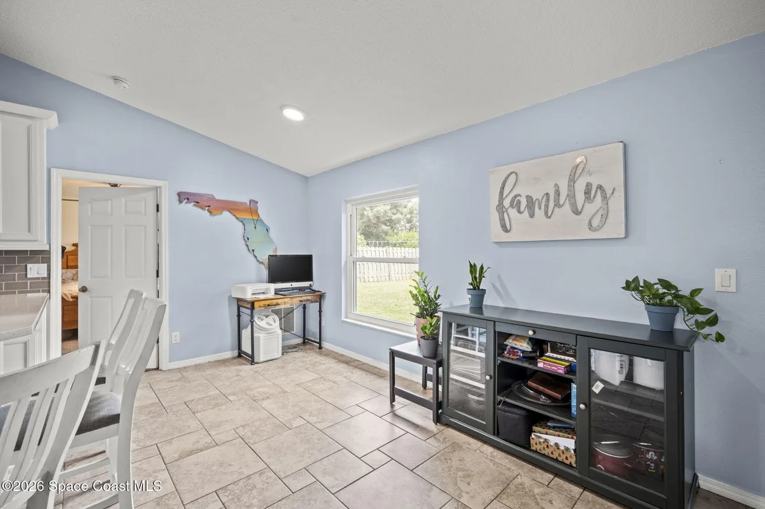 Photo of 7215 Achilles Road