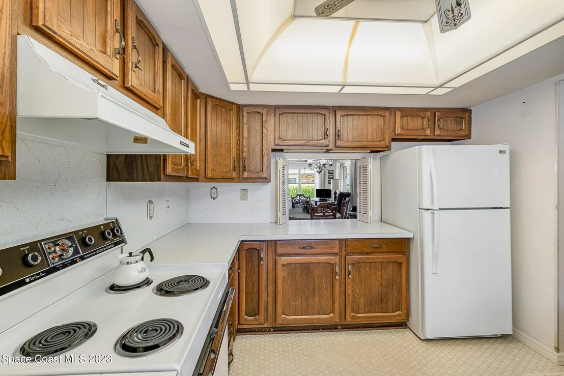 Photo of 228 Chalet Avenue