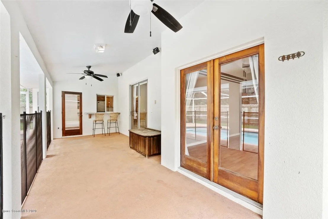 Photo of 933 Osprey Lane