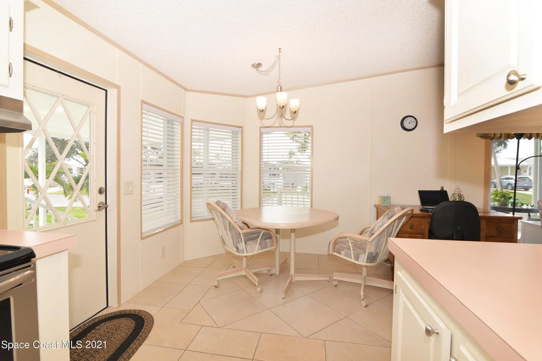 Photo of 7629 Chasta Road