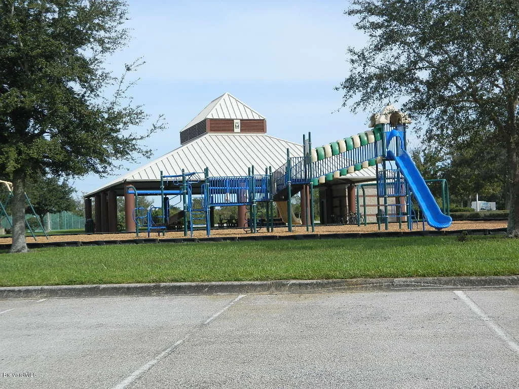 Photo of 1927 Auburn Lakes Drive