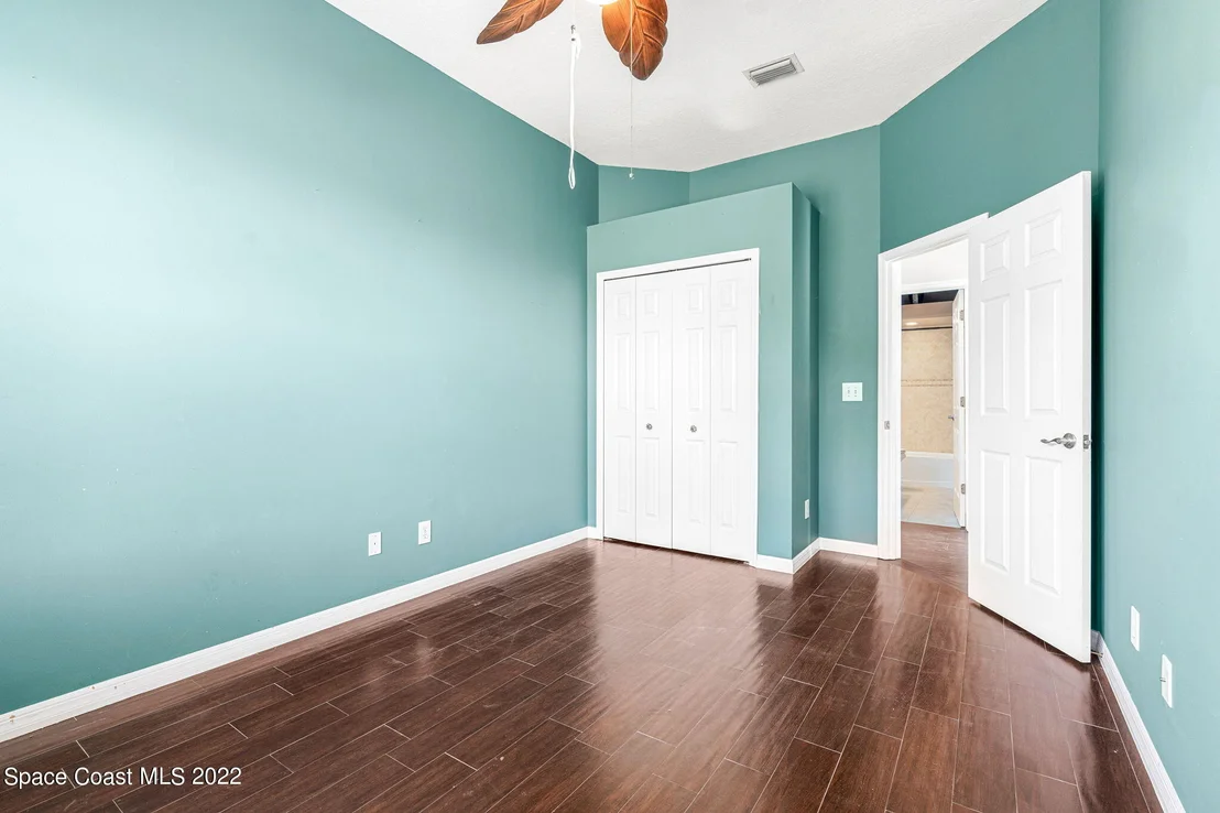 Photo of 7031 Hammock Trace Drive