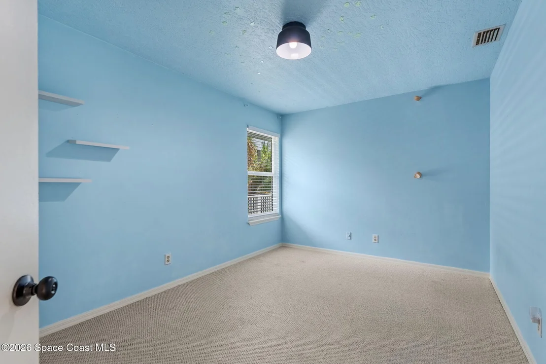 Photo of 220 Cardinal Drive