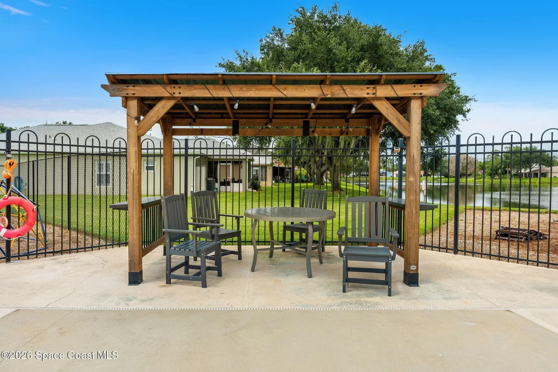 Photo of 1623 Vista Lake Circle