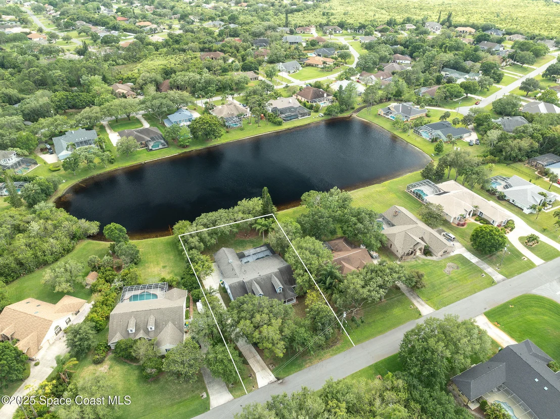 Photo of 4741 Canard Road
