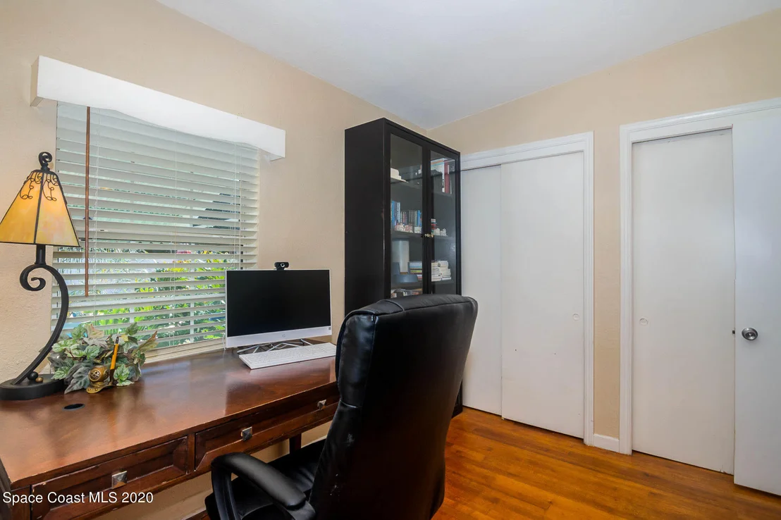 Photo of 309 Live Oak Lane