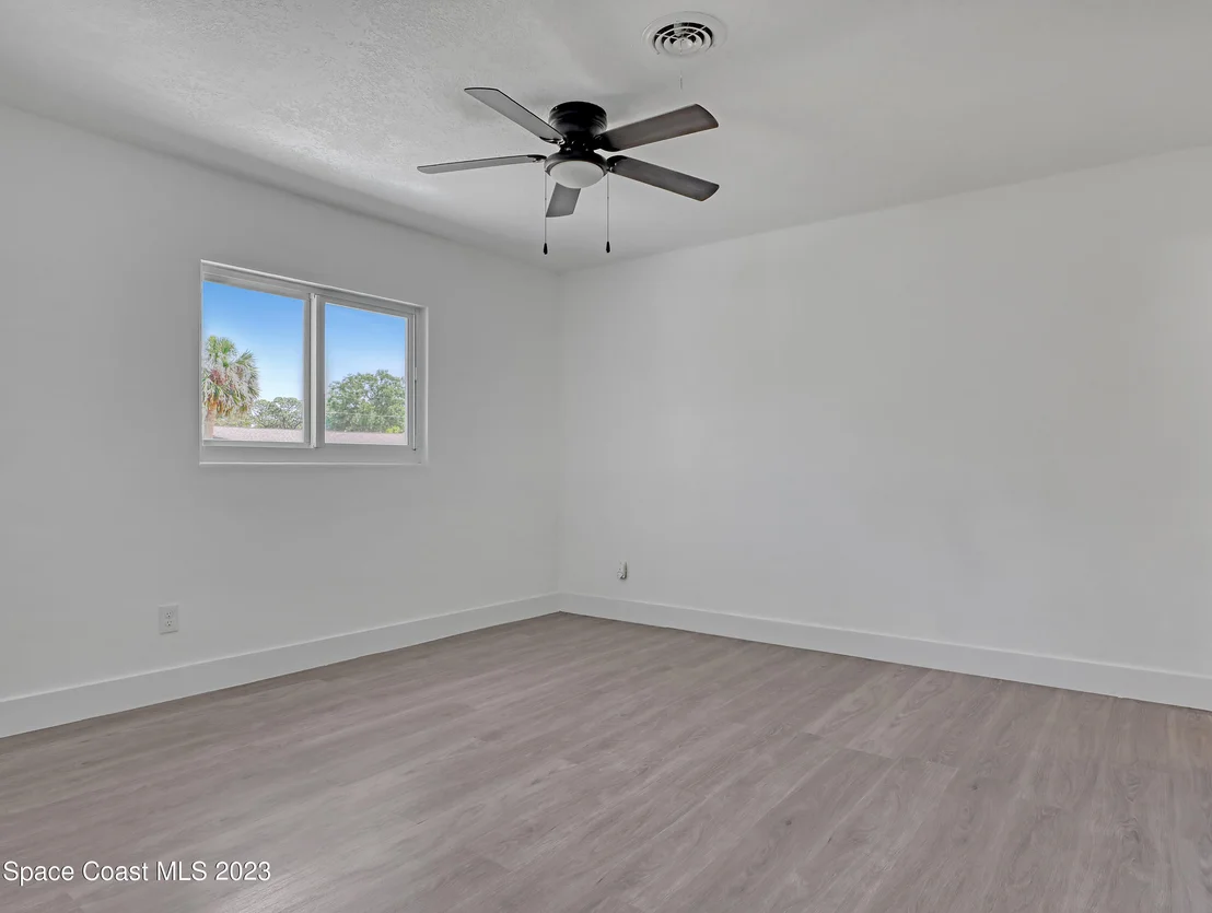 Photo of 545 Conifer Street
