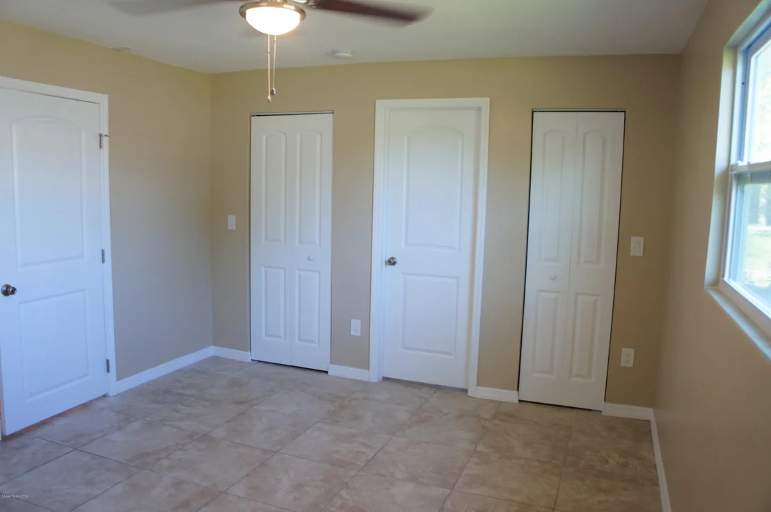 Photo of 456 Willow Lane