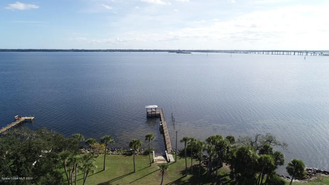 Photo of 3605 Indian River Drive N