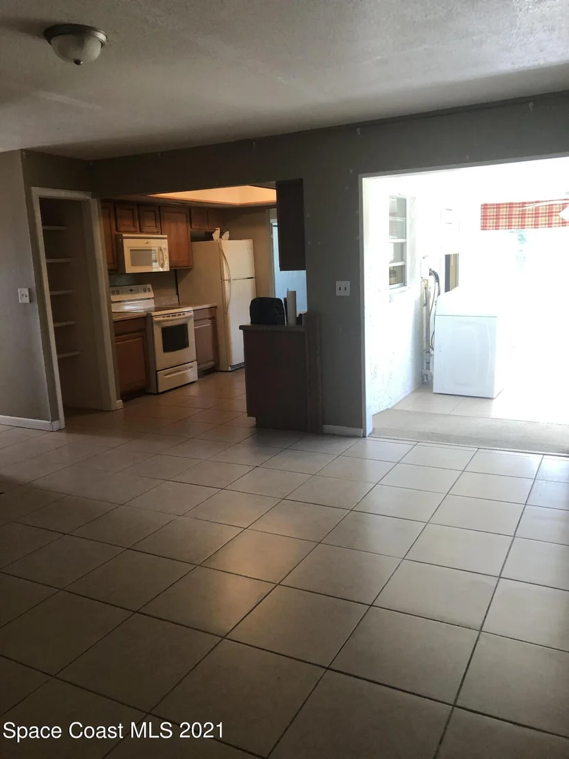 Photo of 100 Southgate Boulevard
