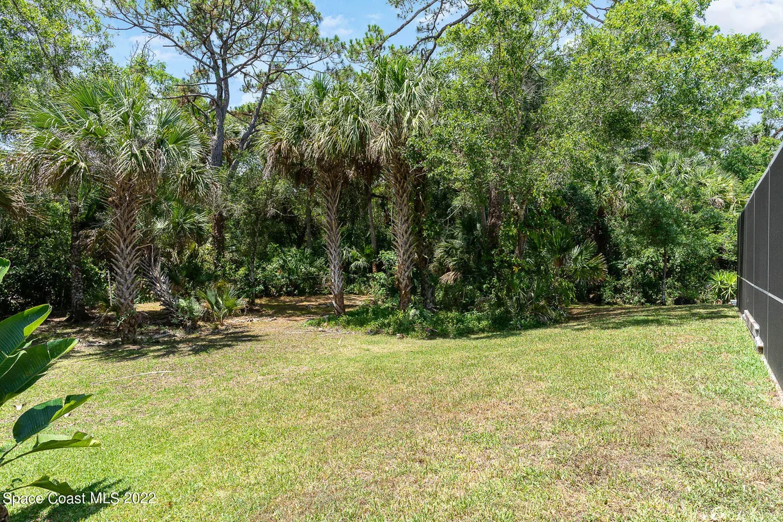 Photo of 6573 Sheridan Road