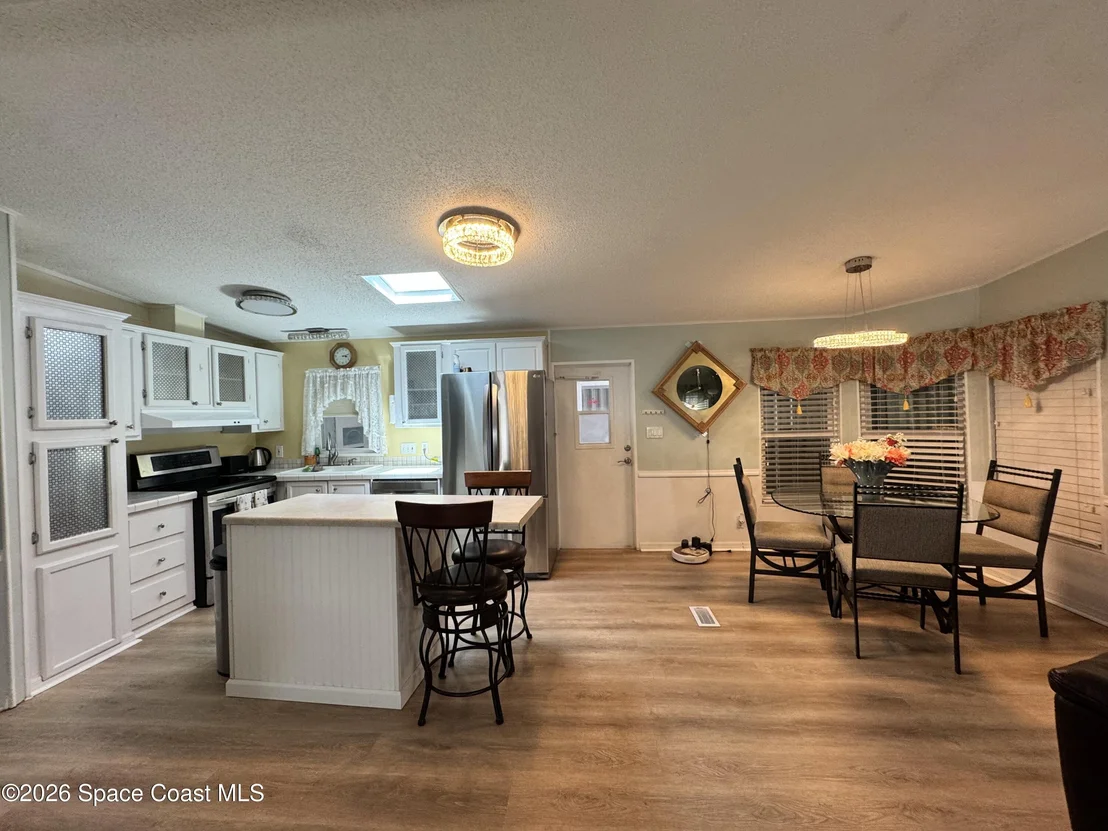 Photo of 438 Puffin Drive