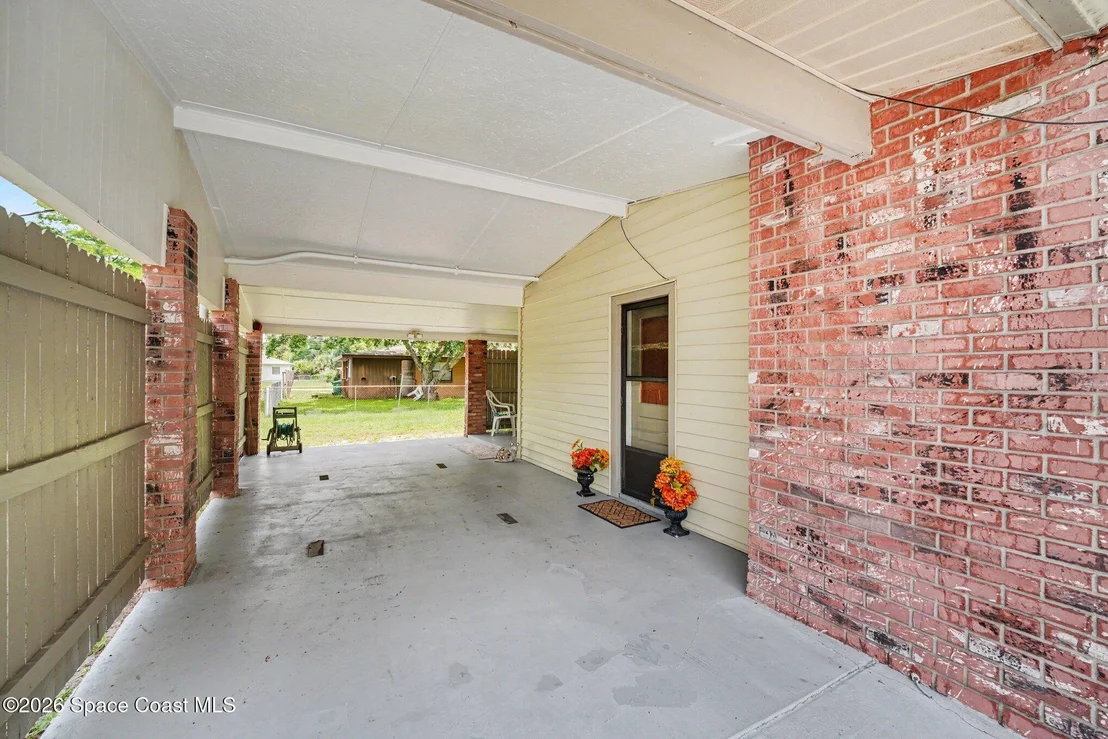 Photo of 1218 Vassar Lane