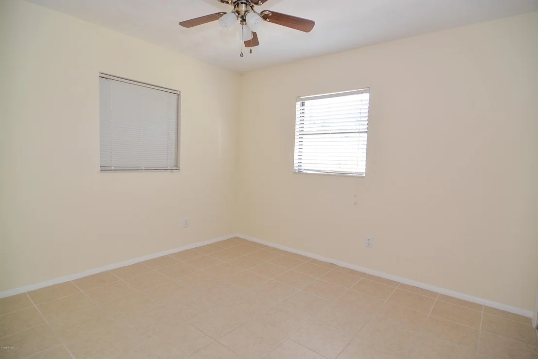 Photo of 857 Ixora Drive