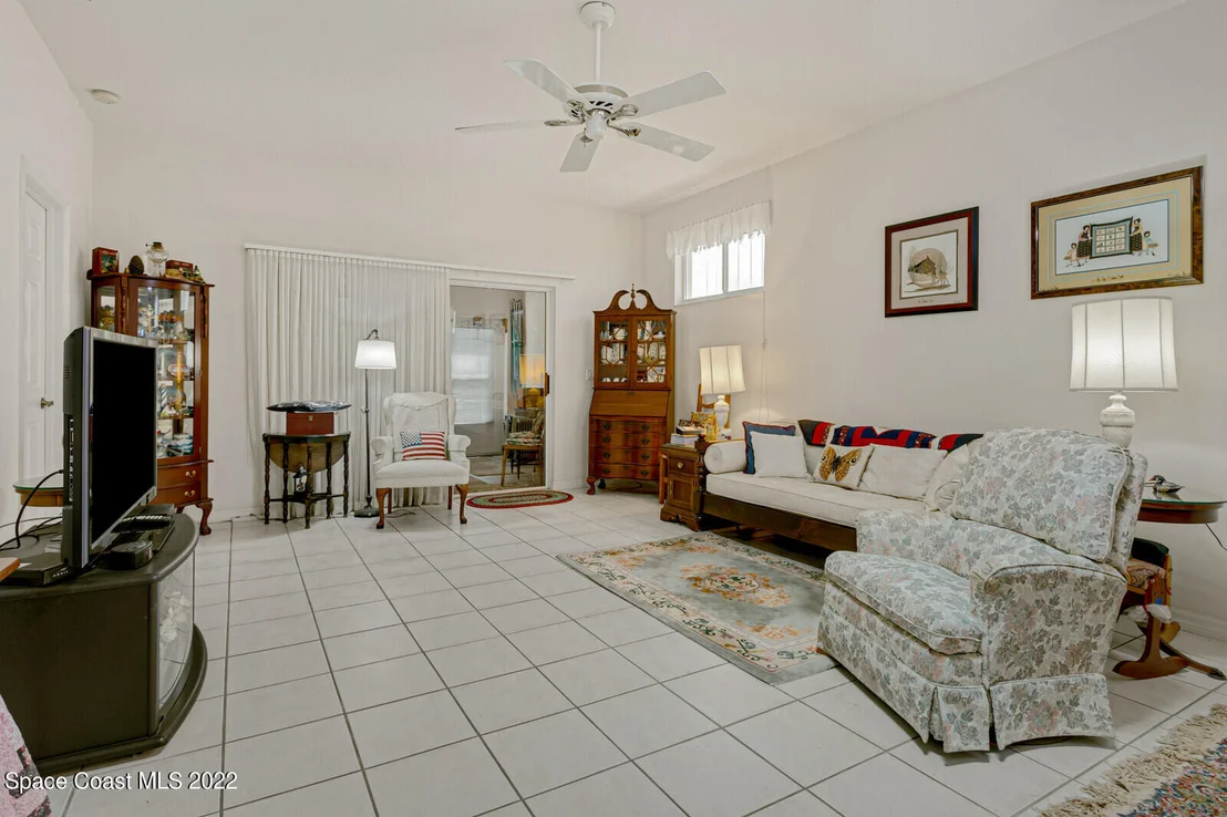 Photo of 960 Cross Lake Drive