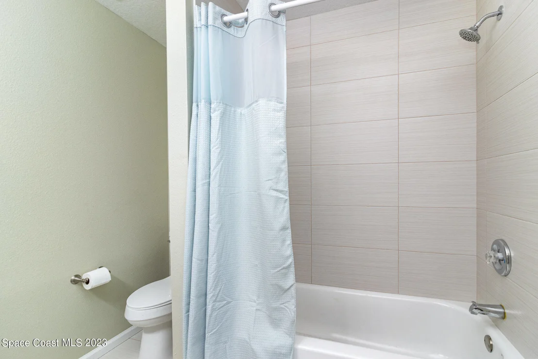 Photo of Unit 103 at 950 Luminary Circle