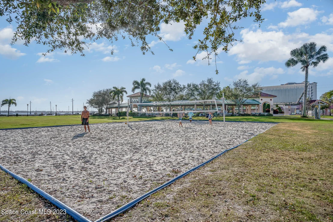 Photo of 1479 Rockledge Drive