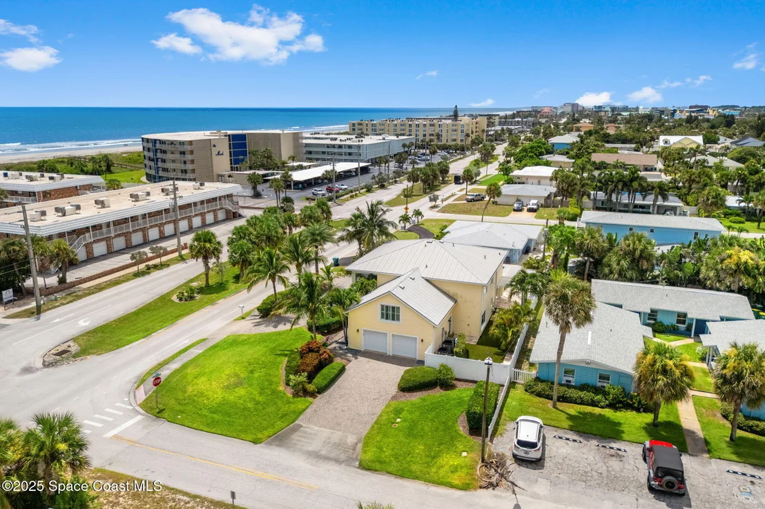 Photo of 5055 Ocean Beach Boulevard