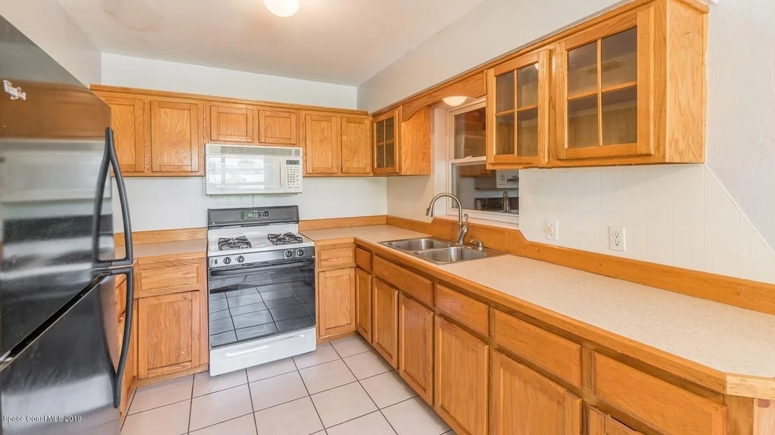 Photo of 2470 Coventry Road