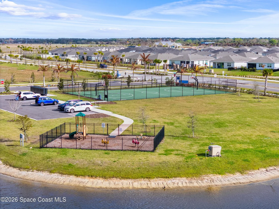 Photo of 3696 Aberdeen Drive SE