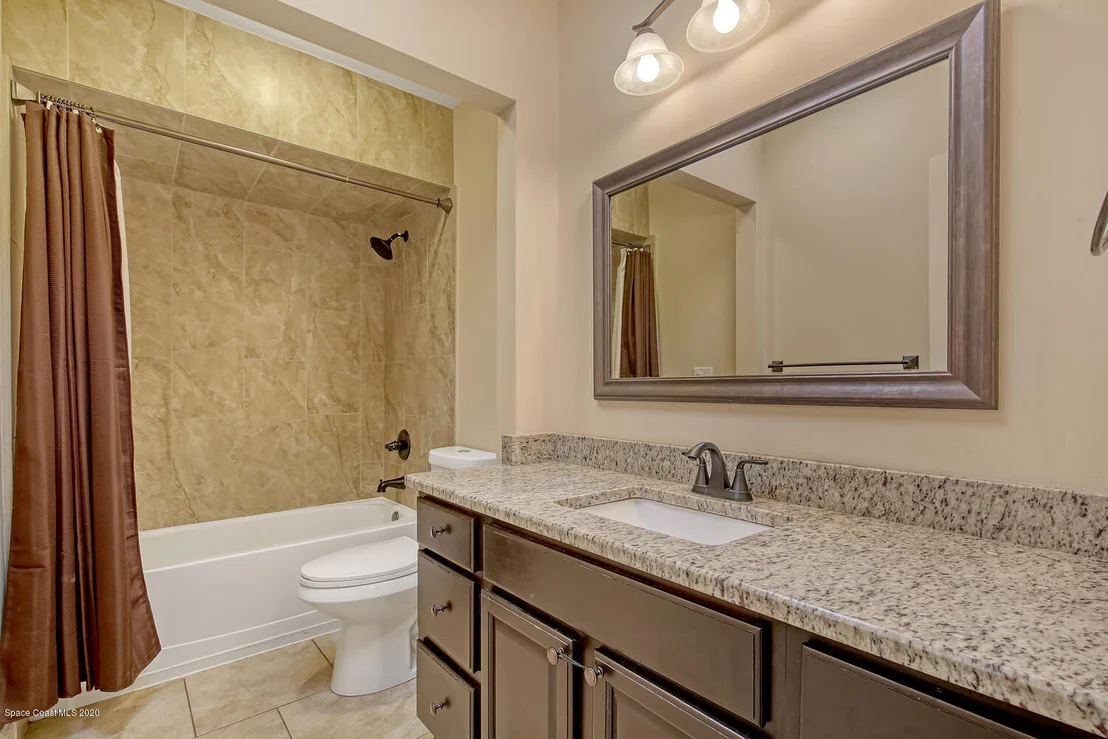 Photo of 765 Angle Street NE