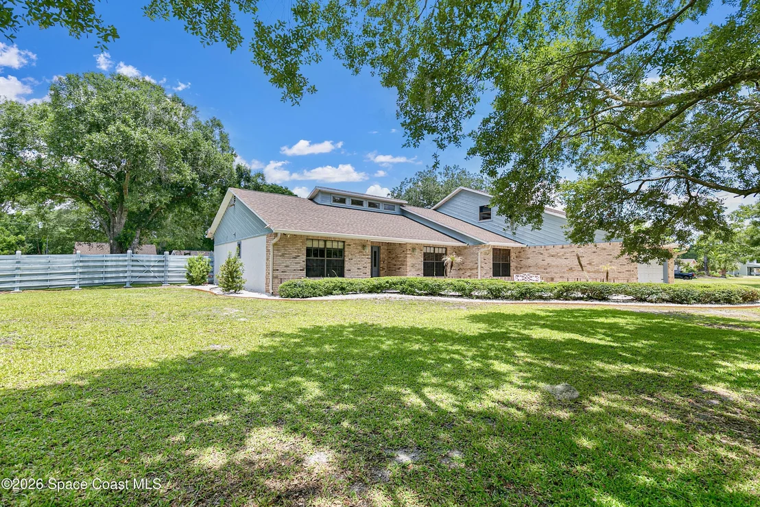 Photo of 4970 Pinewood Place