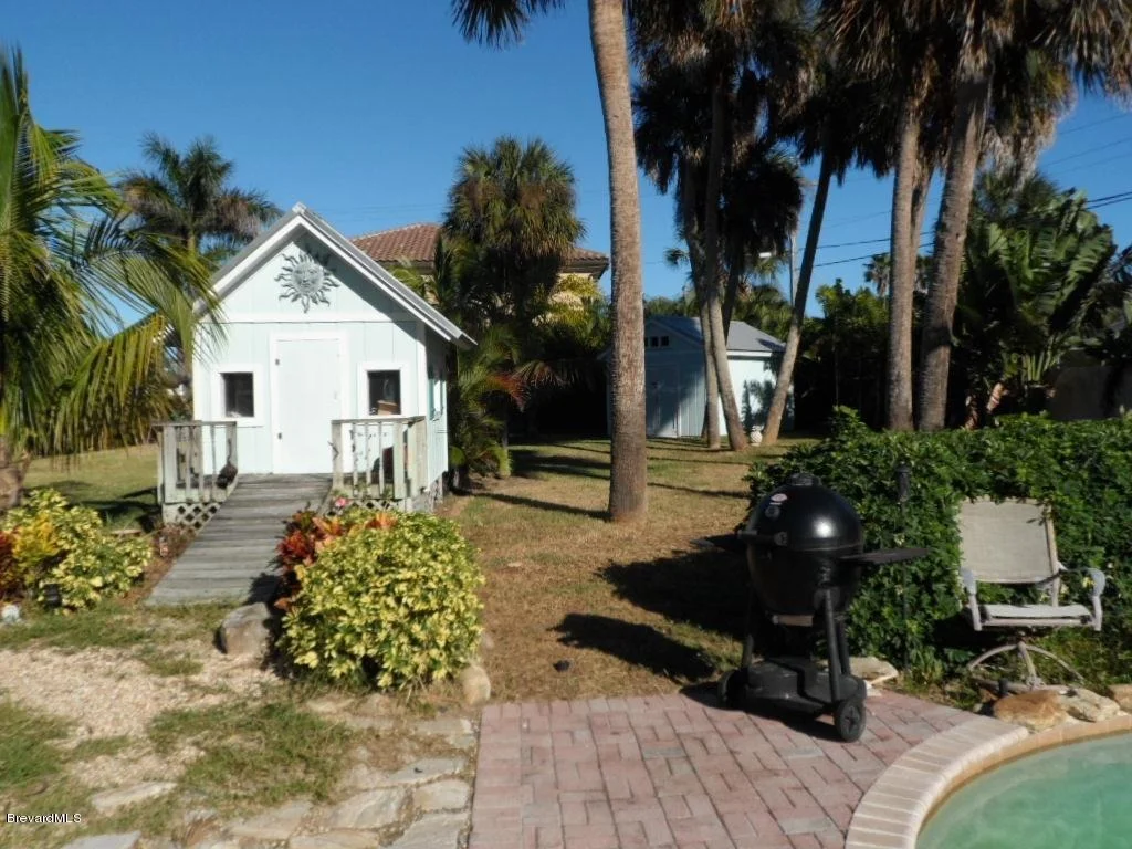Photo of 211 8th Avenue
