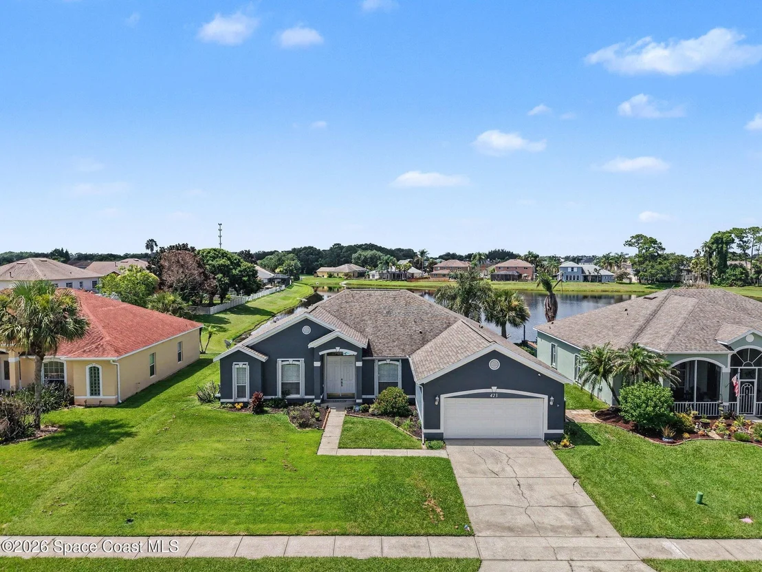 Photo of 423 Stonehenge Circle