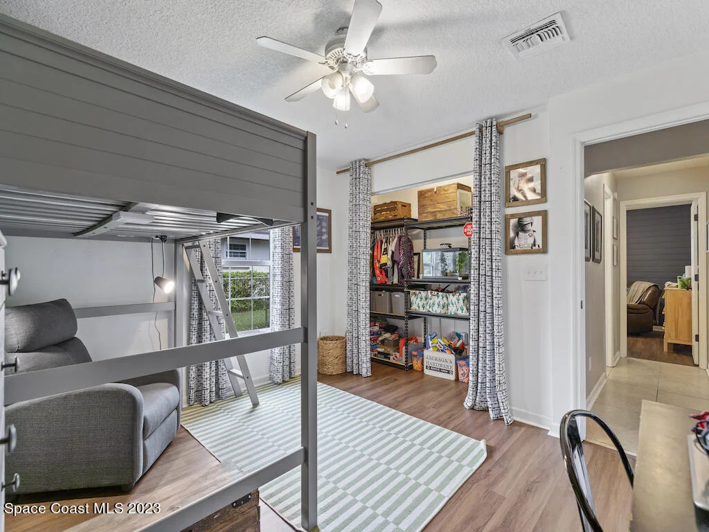 Photo of 121 Harris Drive