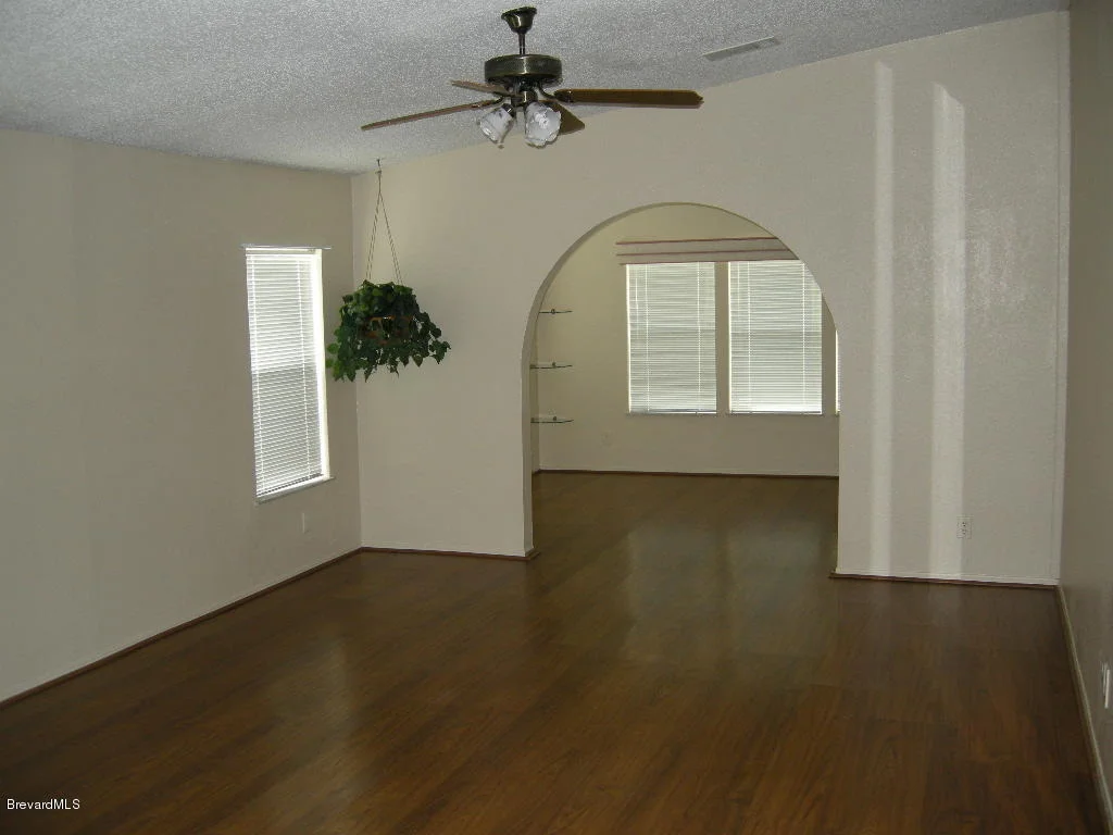 Photo of 715 Phillis Way