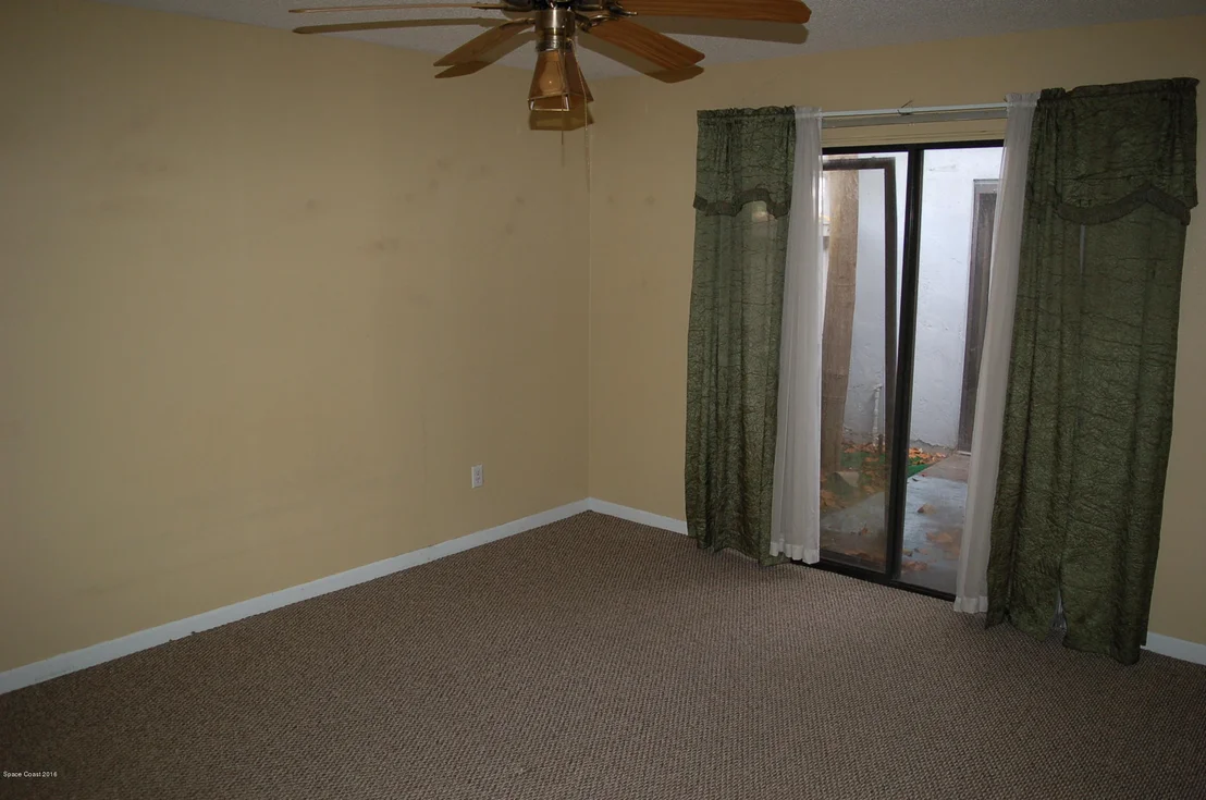 Photo of 260 Bayhead Drive