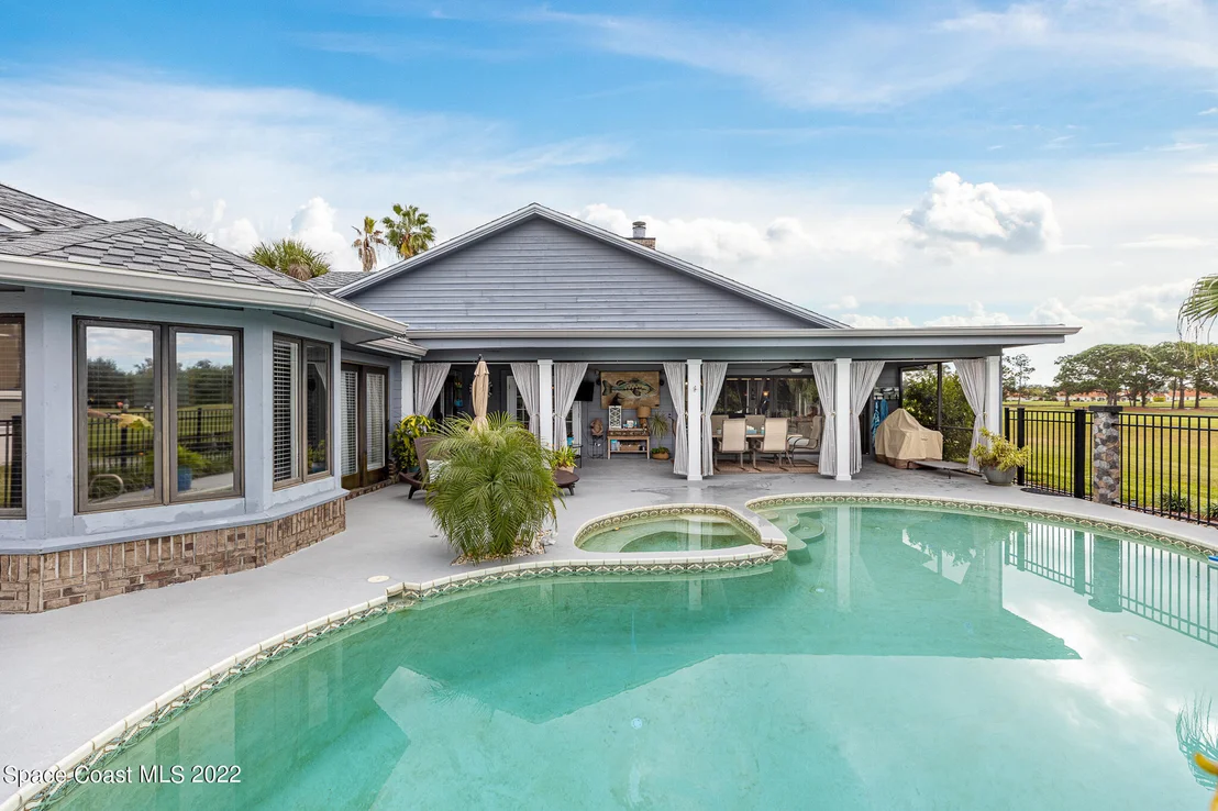Photo of 810 Kerry Downs Circle