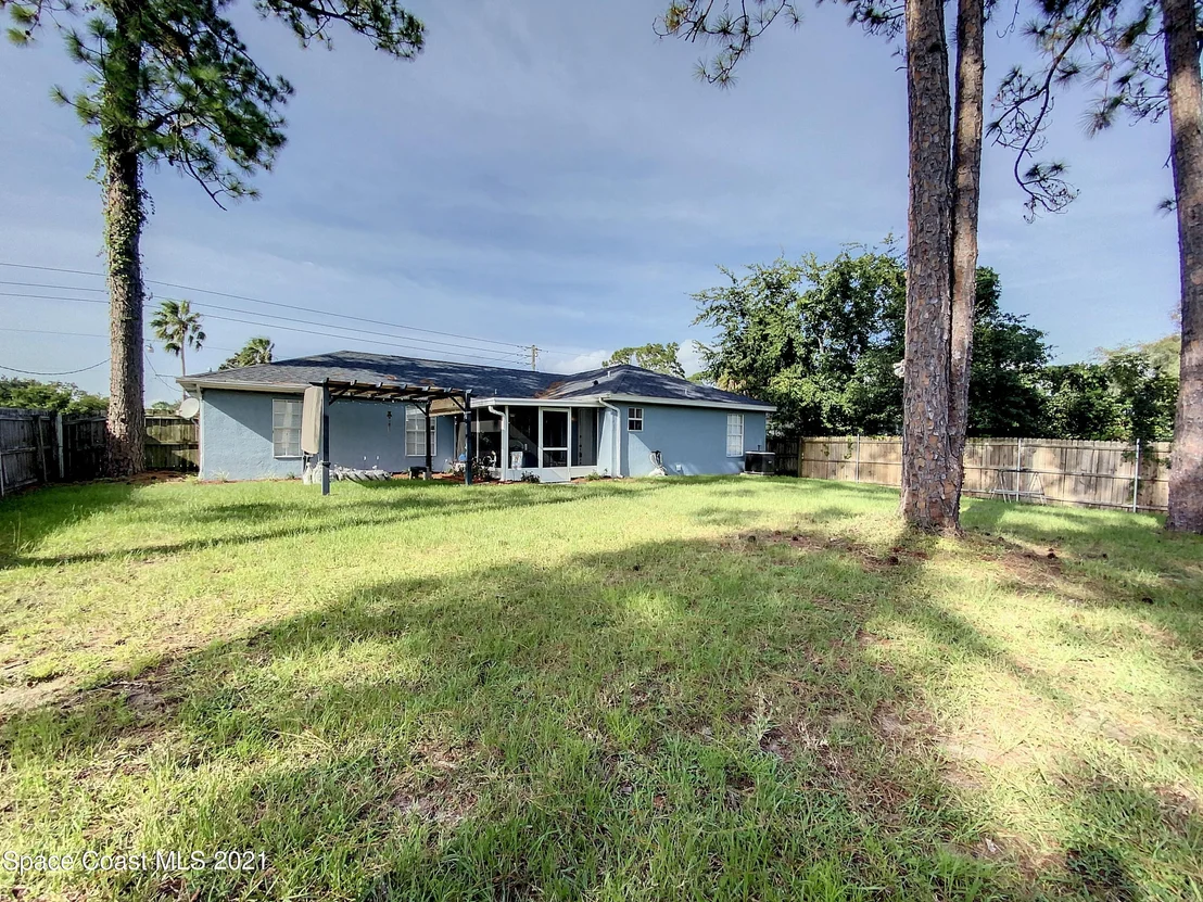 Photo of 4921 Bridge Road