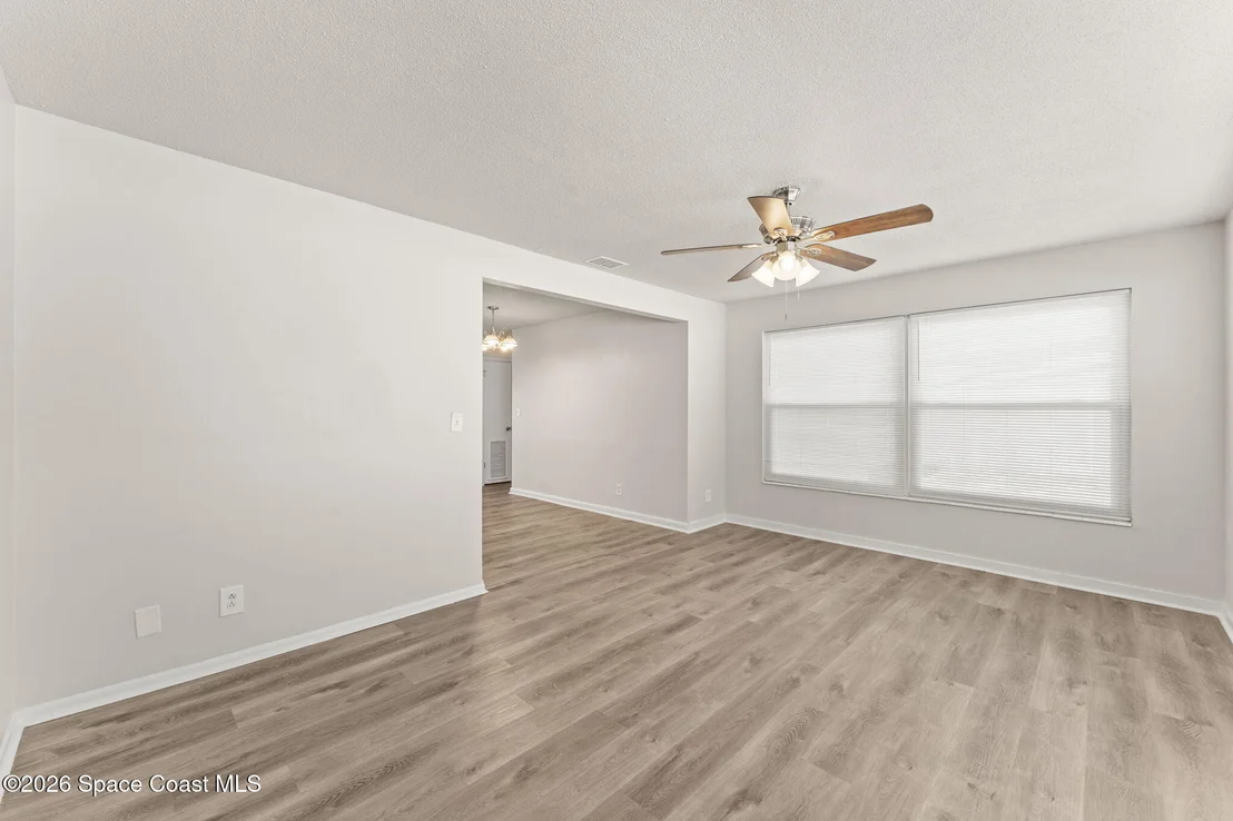 Photo of 676 Ixora Drive