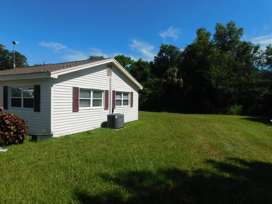 Photo of 2759 Myers Drive NE