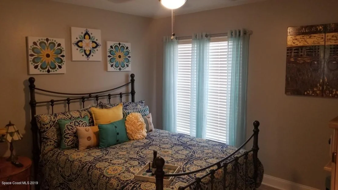 Photo of 835 Laurel Drive