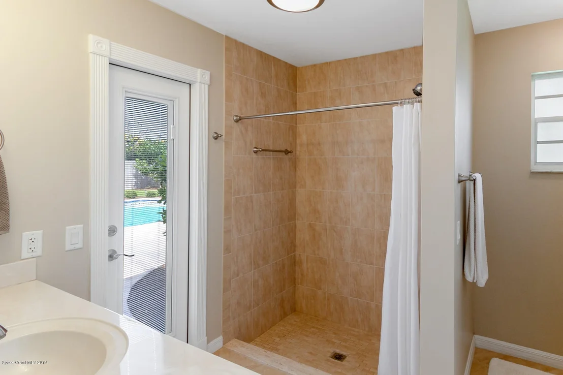 Photo of 140 Sand Dollar Road