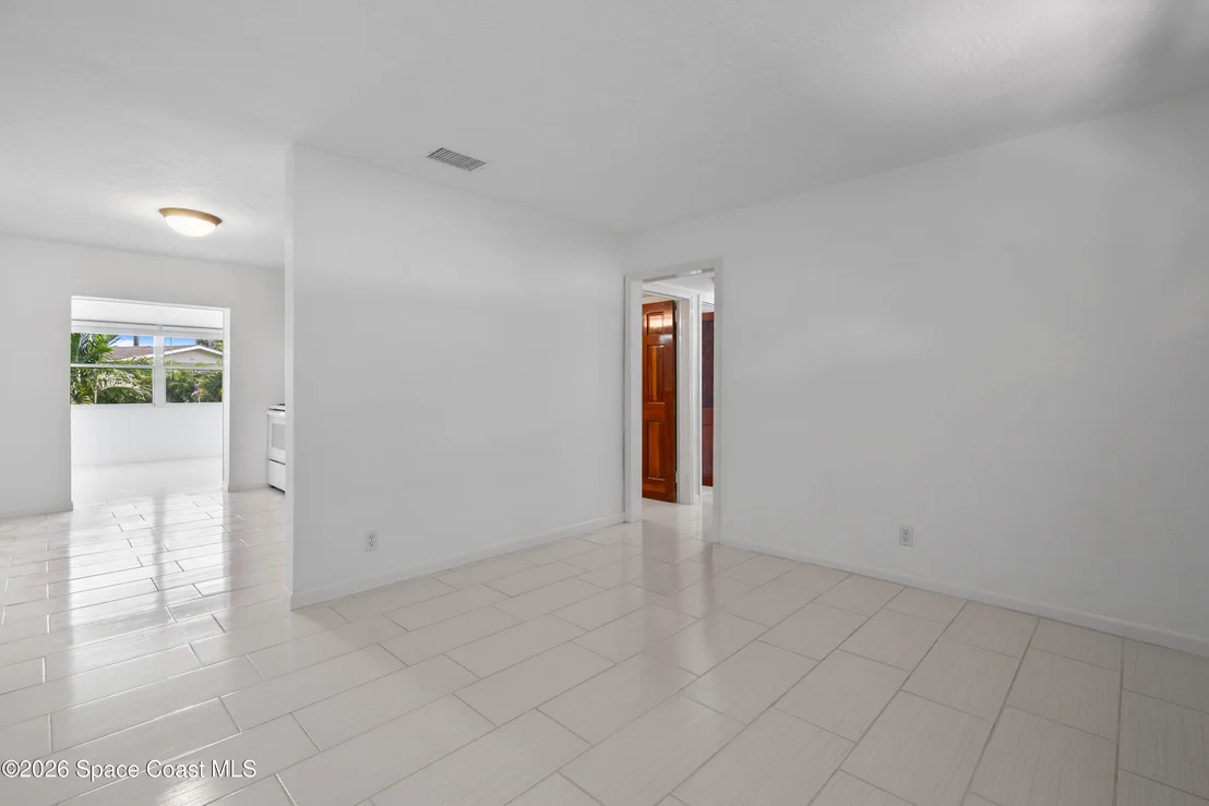 Photo of 620 Lund Circle
