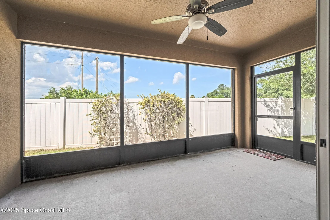 Photo of 920 Bear Lake Drive