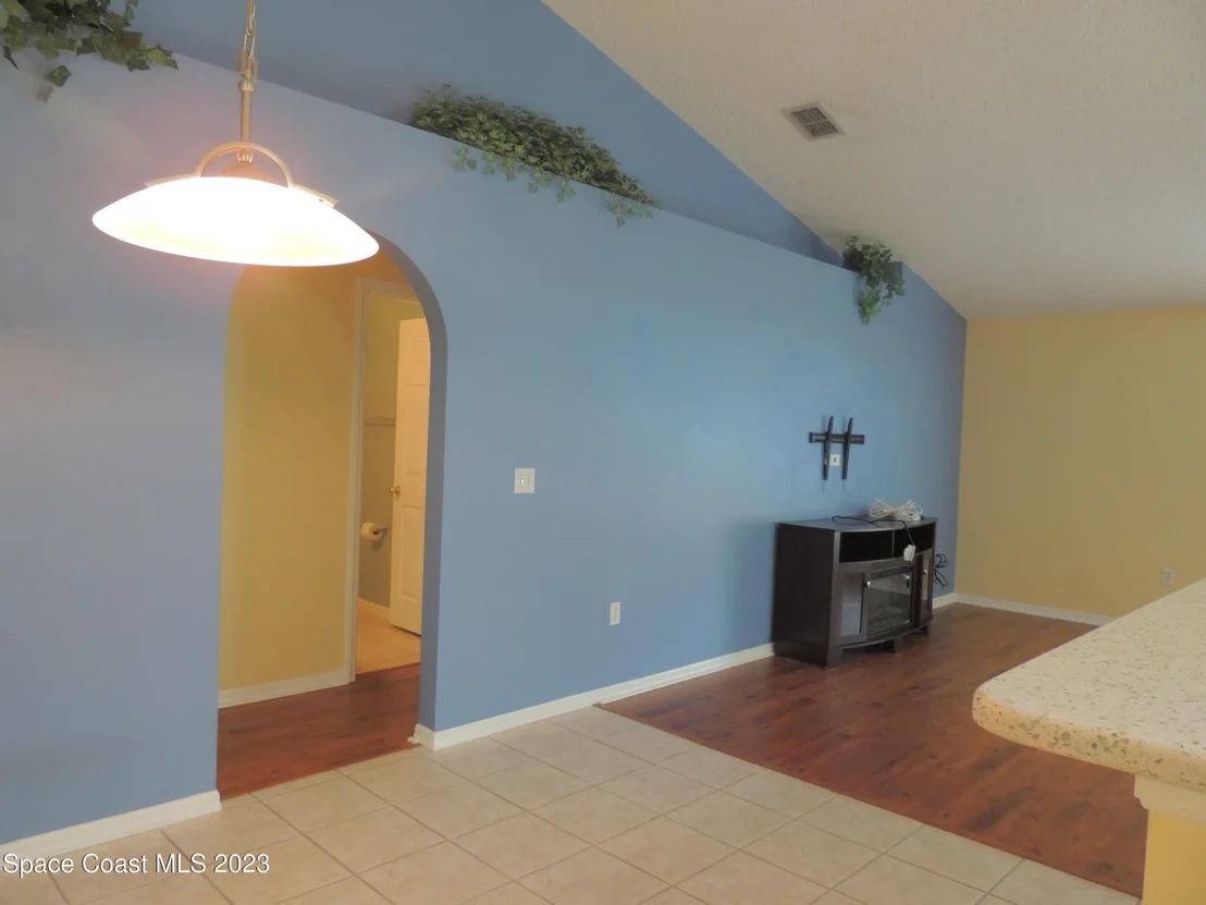 Photo of 294 Mcclain Drive