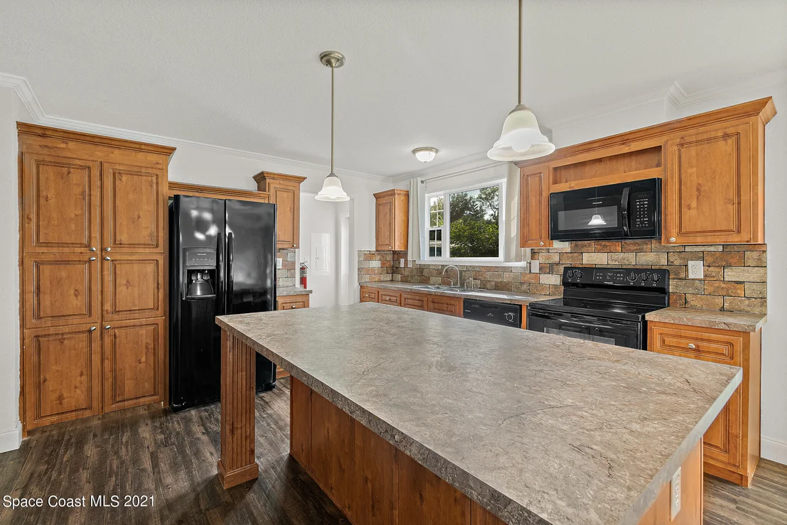 Photo of 331 Spring Street