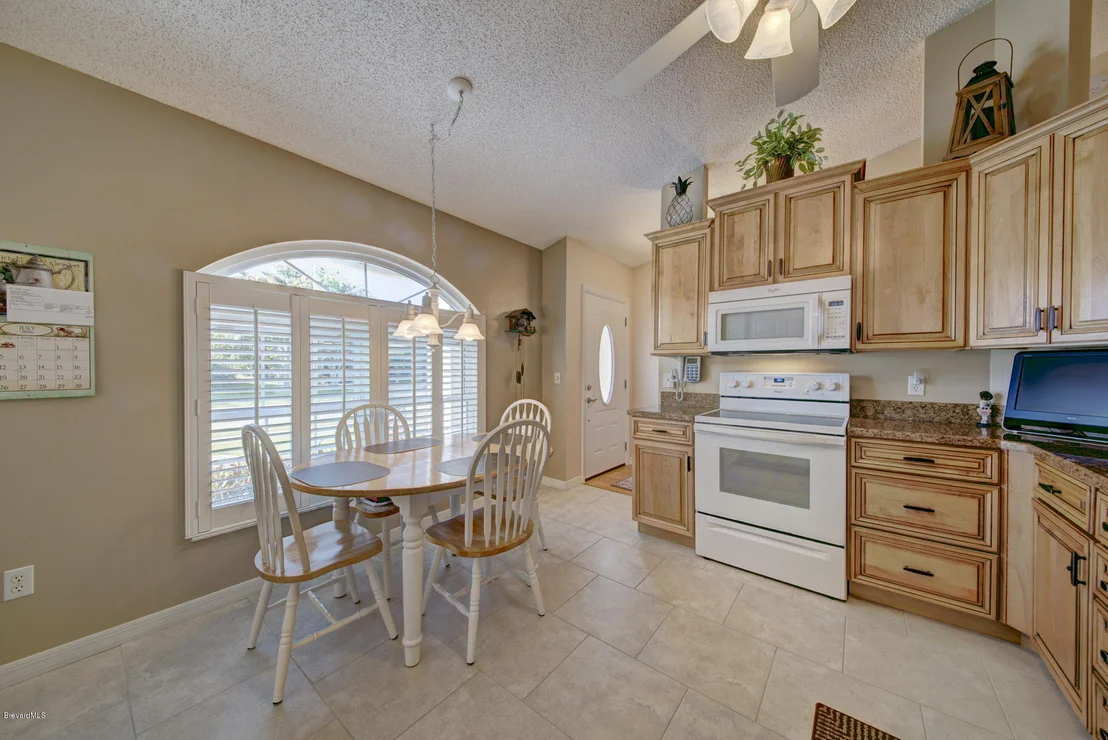 Photo of 1057 Jacaranda Circle