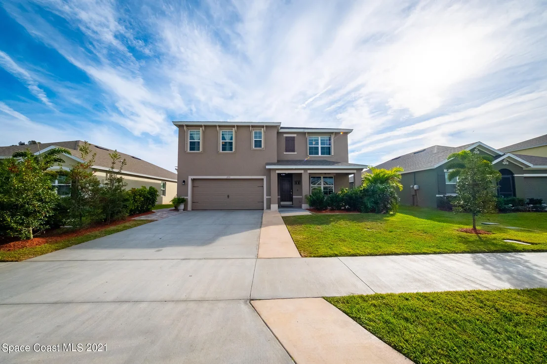 Photo of 270 Sorrento Drive