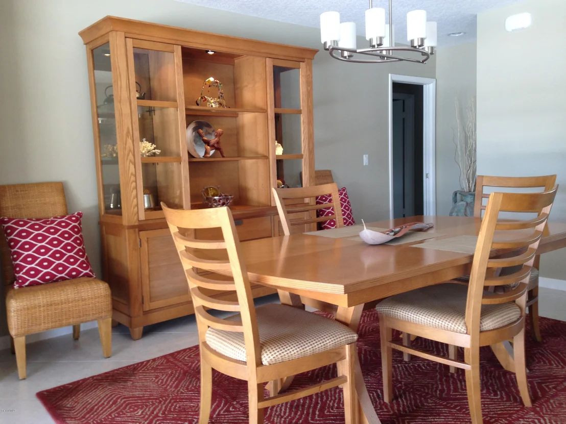 Photo of 635 Kingston Circle