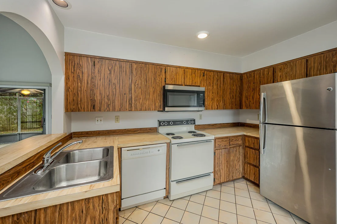 Photo of 703 Flora Linda Drive