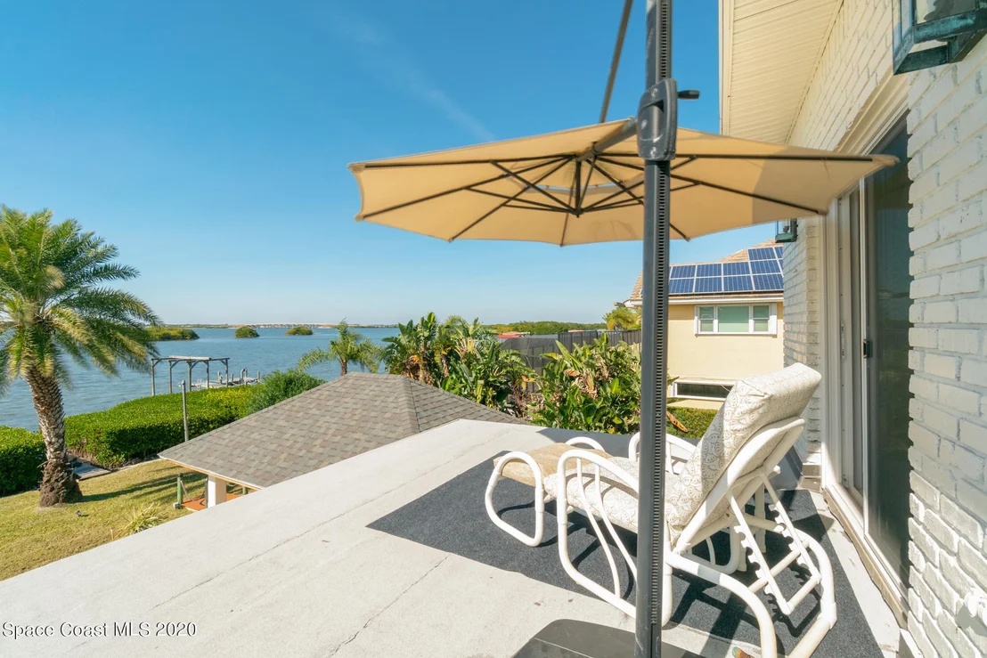 Photo of 466 Lanternback Island Drive