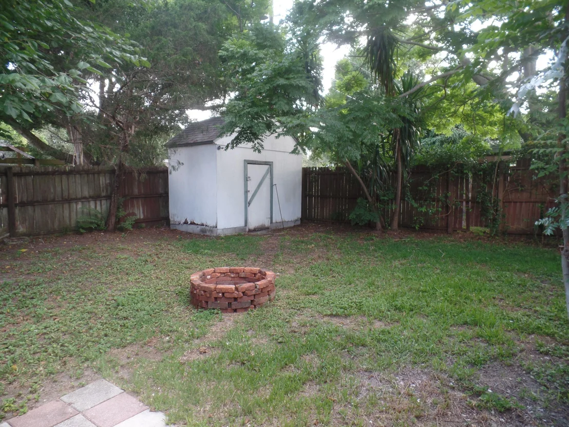 Photo of 975 Miracle Way