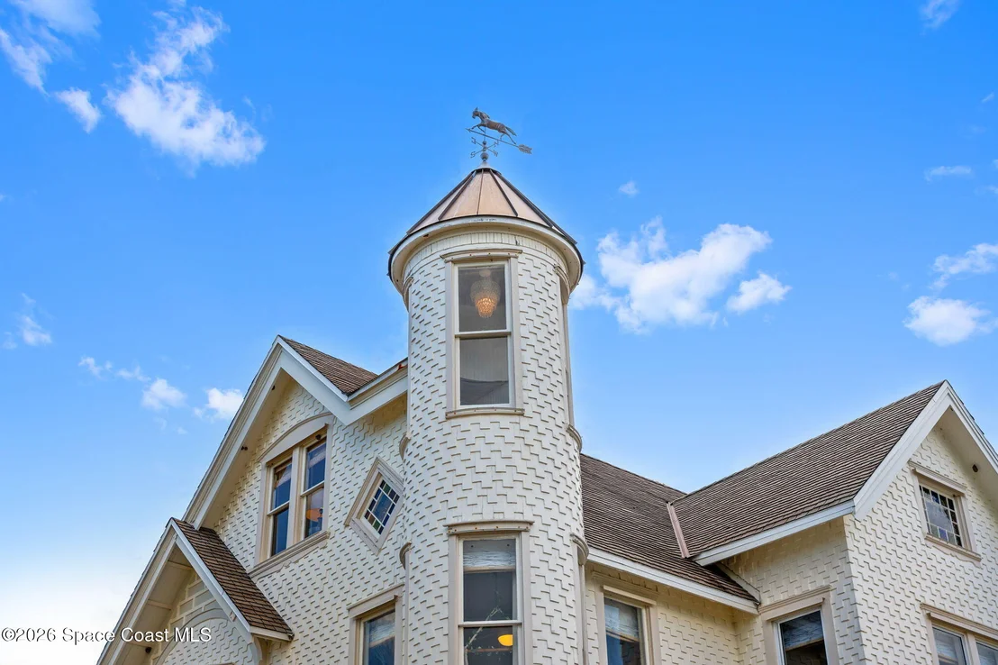 Photo of 1489 Rockledge Drive