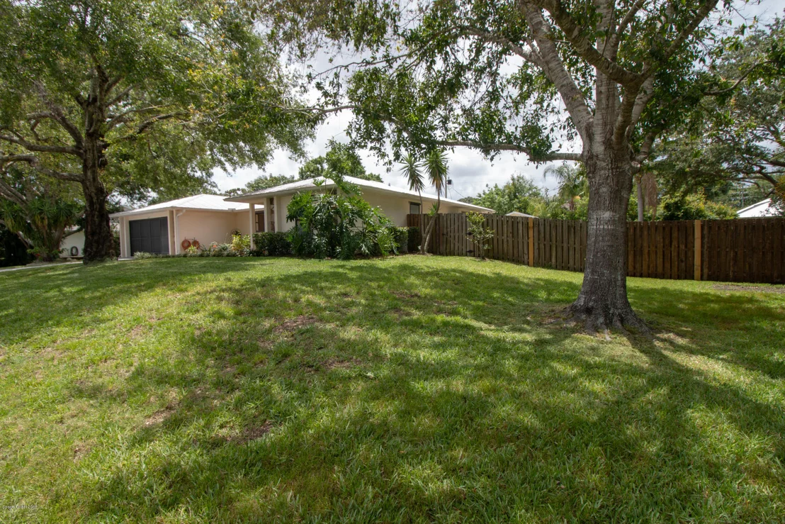Photo of 1507 Clearbrook Street