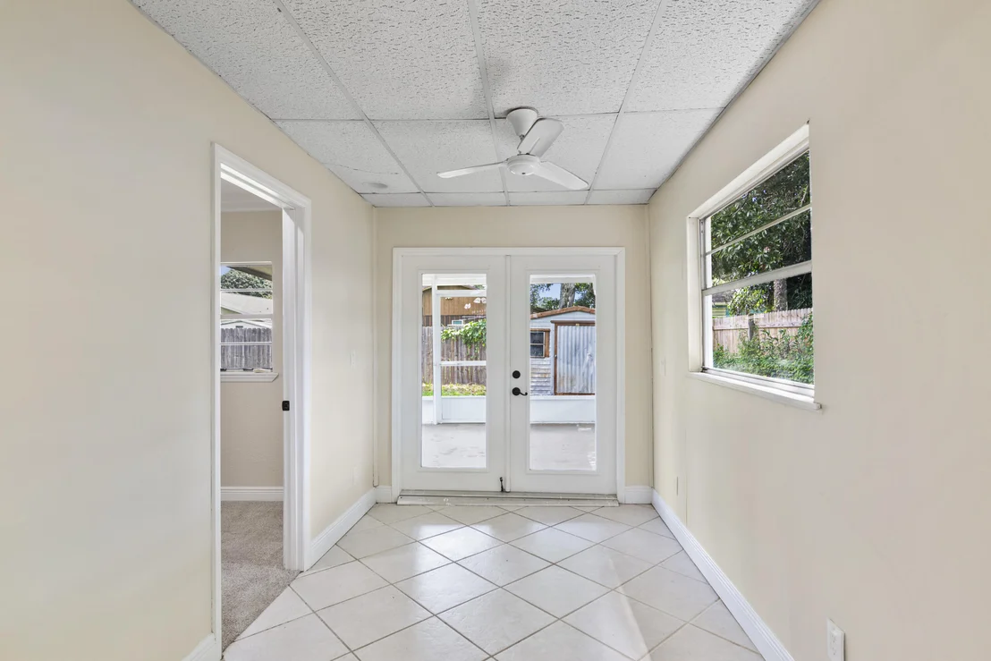 Photo of 3446 1st Road